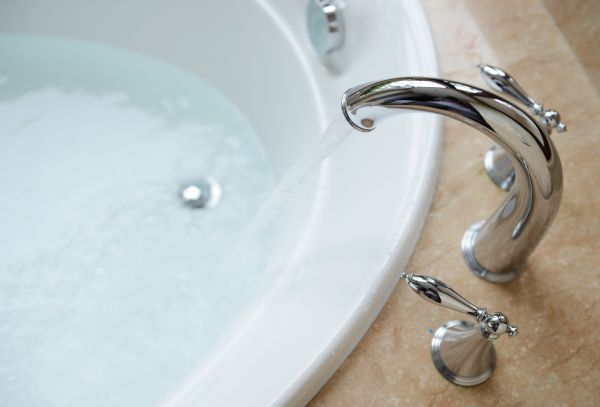 Cost of Tub Faucet Replacement in Phenix City