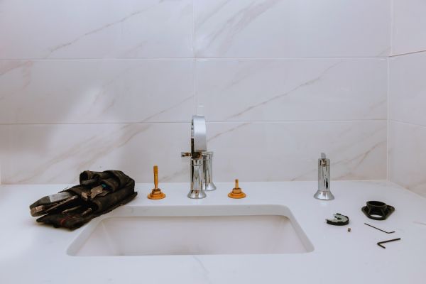 Cost of Porcelain Sink Installation in Phenix City